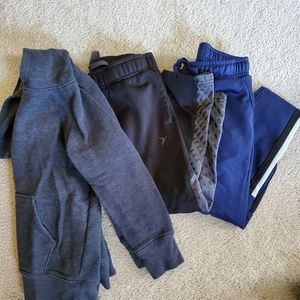 Old Navy 5t boys lot